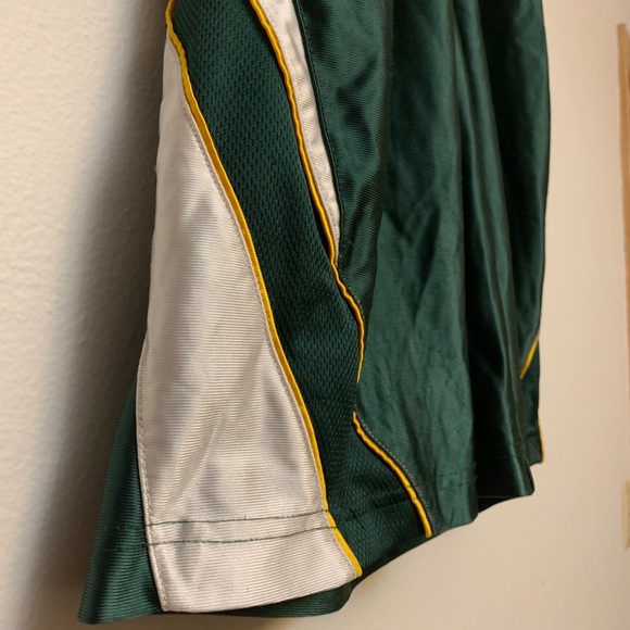 Nike Bottoms Nike Youth Xl Green Gold Basketball Shorts Poshmark